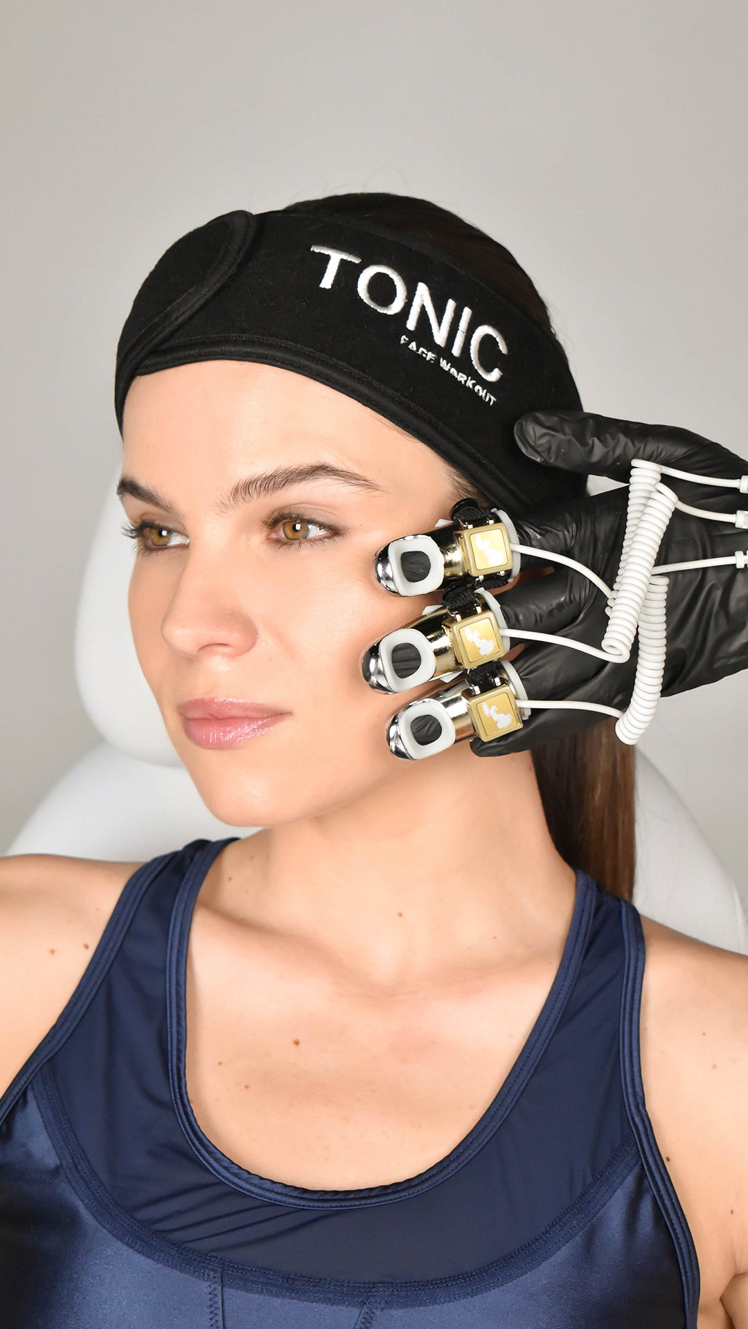 Tonic Magic Fingers: Lift instantáneo para tu piel – Tonic Fw